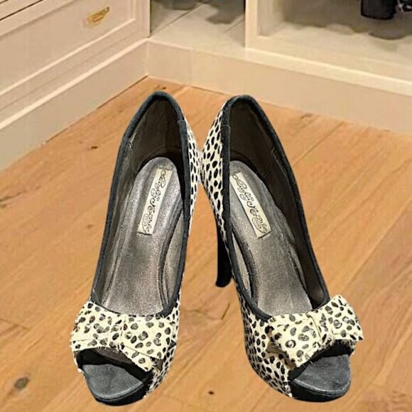 Naughty Monkey Black and Cream Leopard Print Pony Fur Platform Heels Size 8.5 - Picture 3 of 14